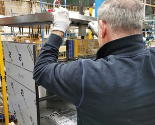 MBM Werkseinblick bei der Fertigung von Großküchentechnik
