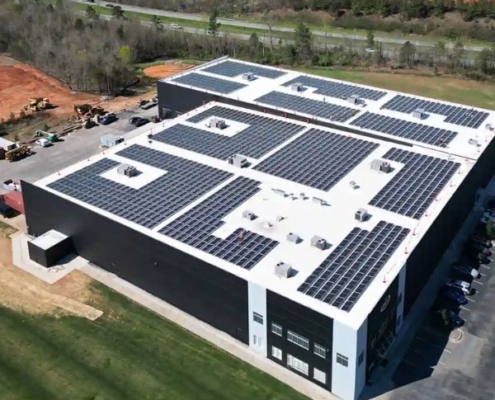 Moderne Unox Fabrik mit Energie aus Selbstversorgung in den Südstaaten von Amerika...