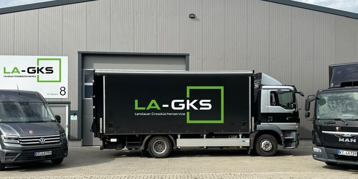 Im Bild zu sehen ist das Gebäude der neuen LA-GKS Niederlassung in Unterfranken. Von Volkach aus wird Großküchenservice Würzburg, Schweinfurt usw. angeboten und durchgeführt...