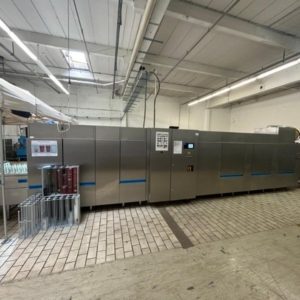 Hier eine "etwas" größere Geschirrspülmaschine aus dem Hause MEIKO, welche heute von Landauer Grossküchenservice in Betrieb genommen wird... LA-GKS ist Ihr Ansprechpartner für Spülmaschinen in nahezu jeder Größe...
