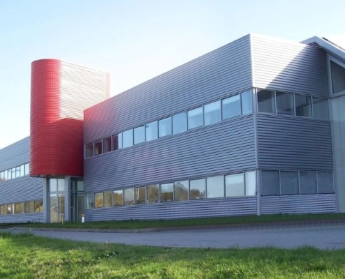 Hier eine Außenansicht auf das französische Werk von Dito Sama, dem Experten für Großküchentechnik in der Speisenvorbereitung...